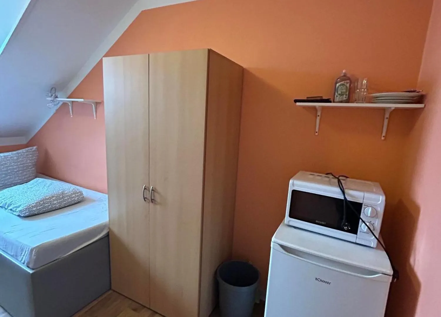 Low Budget Aubing Apartmenthostel Aub 162 Munich 0*,  Germany