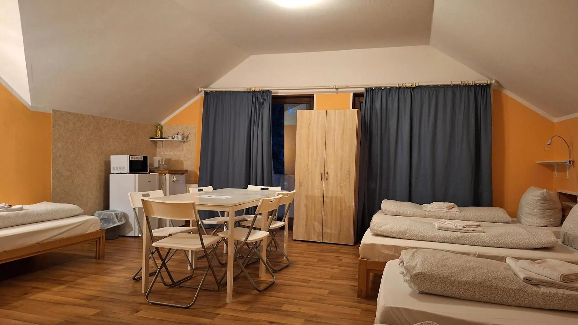 Hostel Low Budget Aubing Apartmenthostel Aub 162 Munich