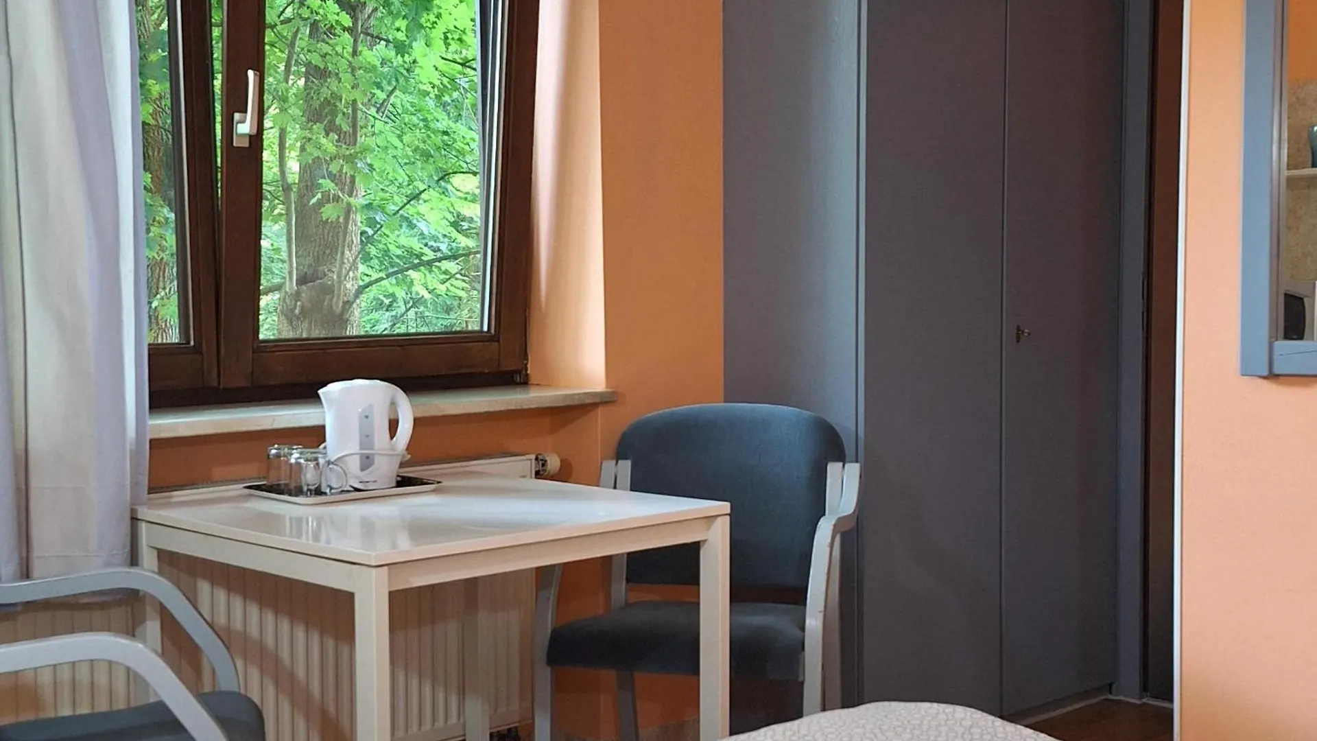 Low Budget Aubing Apartmenthostel Aub 162 Munich