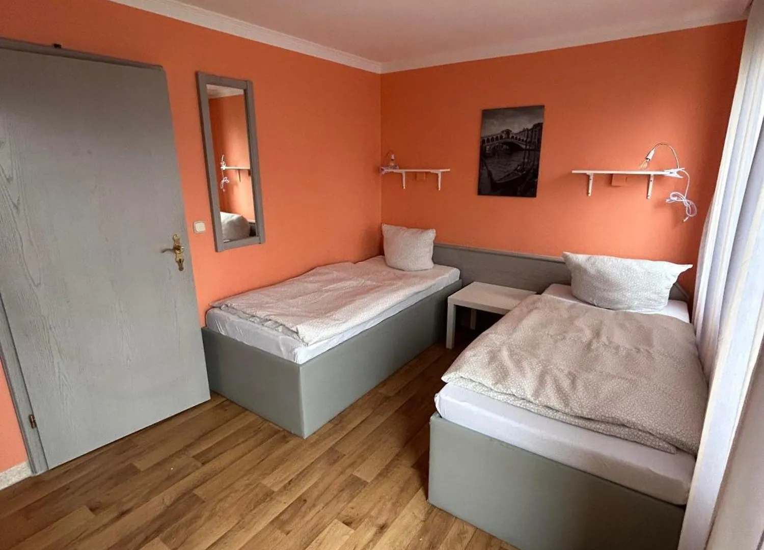 Ostello Low Budget Aubing Apartmenthostel Aub 162 Monaco di Baviera