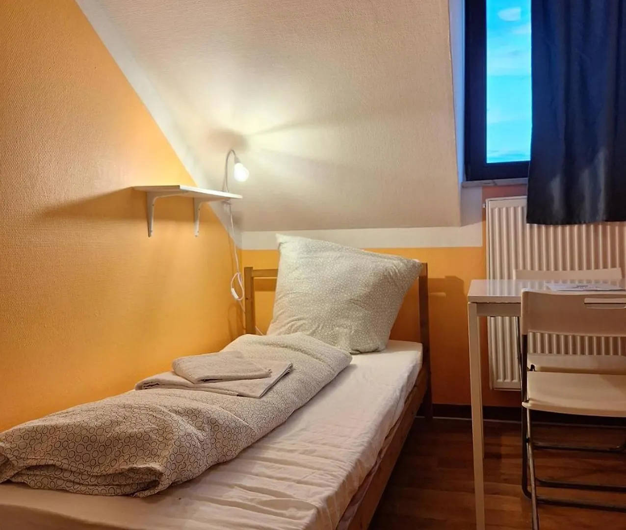 Ostello Low Budget Aubing Apartmenthostel Aub 162 Monaco di Baviera Germania