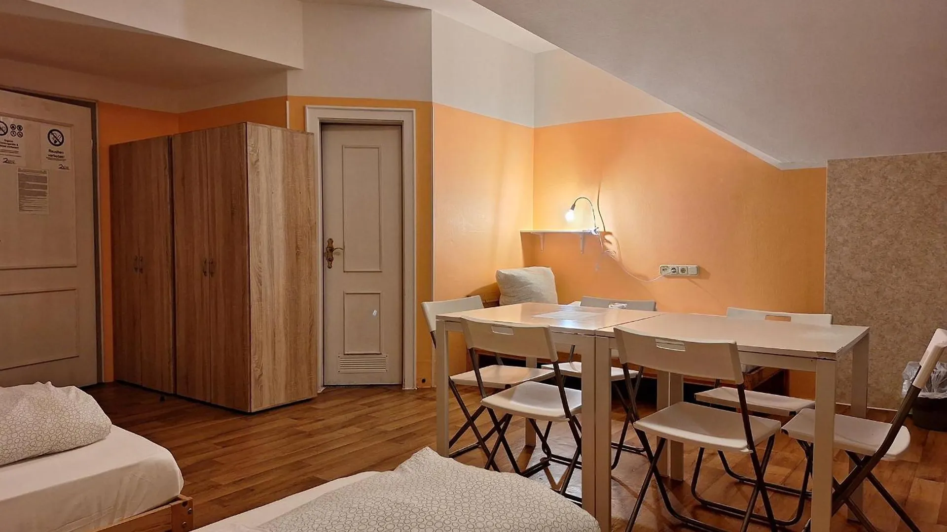 Low Budget Aubing Apartmenthostel Aub 162 Münih 0*,