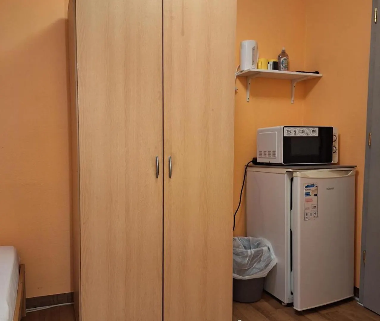 Hostel Low Budget Aubing Apartmenthostel Aub 162 Münih