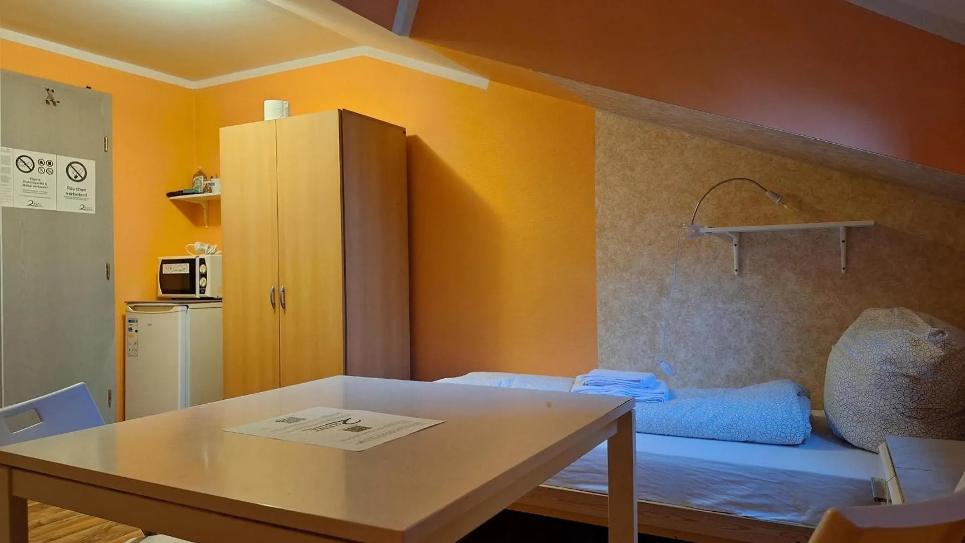 Hostel Low Budget Aubing Apartmenthostel Aub 162 Münih