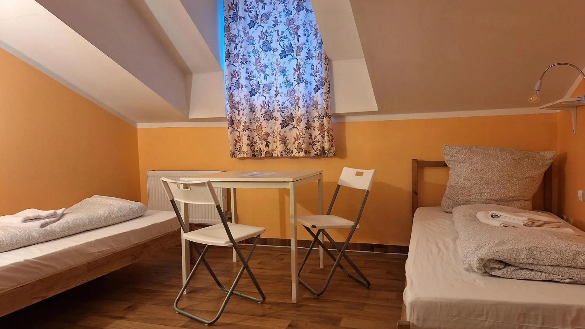 Ostello Low Budget Aubing Apartmenthostel Aub 162 Monaco di Baviera