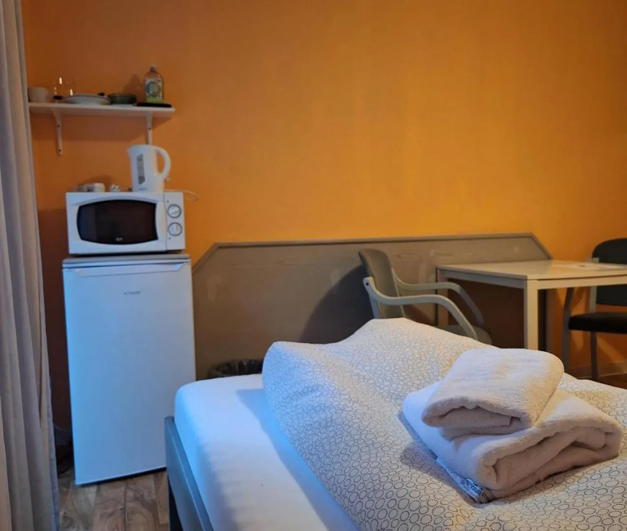 Low Budget Aubing Apartmenthostel Aub 162 Münih