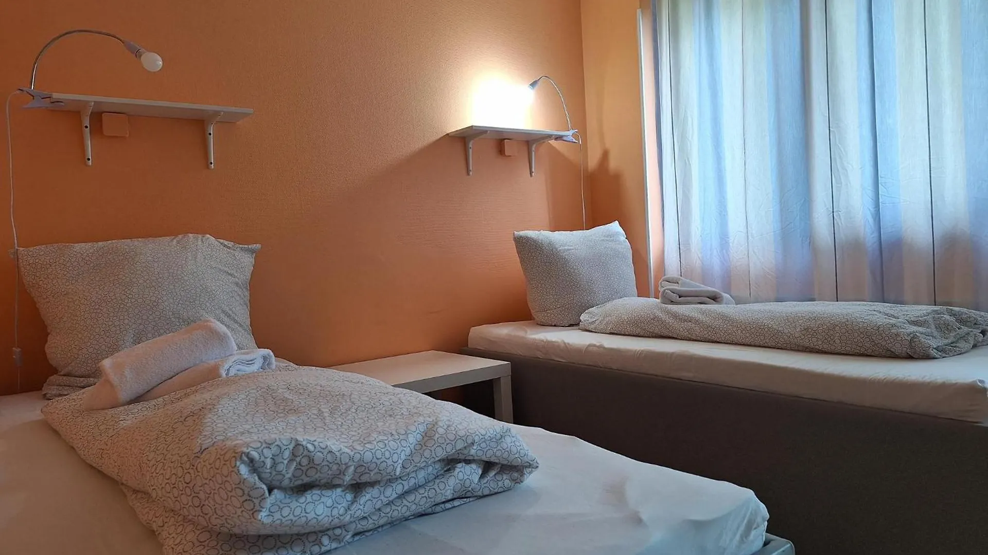 Low Budget Aubing Apartmenthostel Aub 162 Münih Almanya